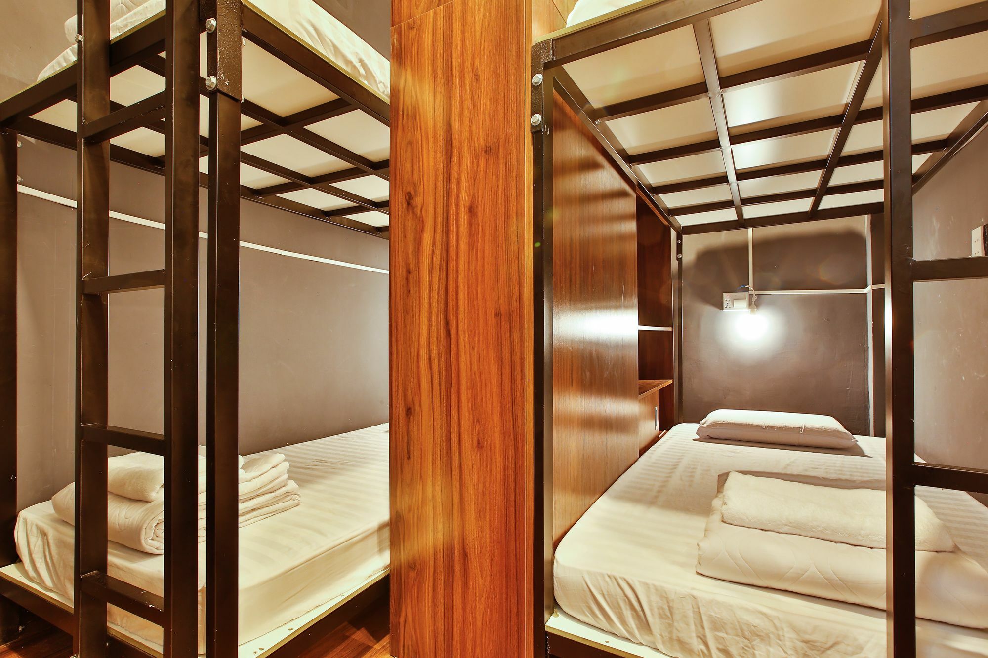 Bff Saigon Hostel Хошимін Екстер'єр фото